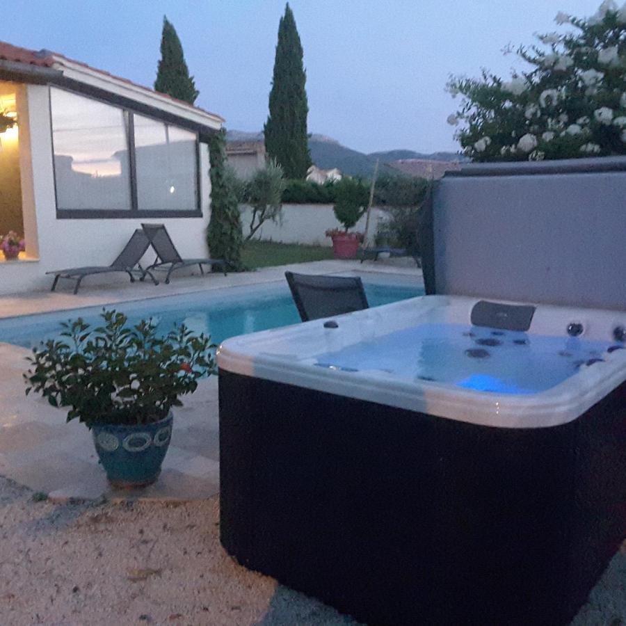 Philoxenia Bed and Breakfast Pourrieres Εξωτερικό φωτογραφία